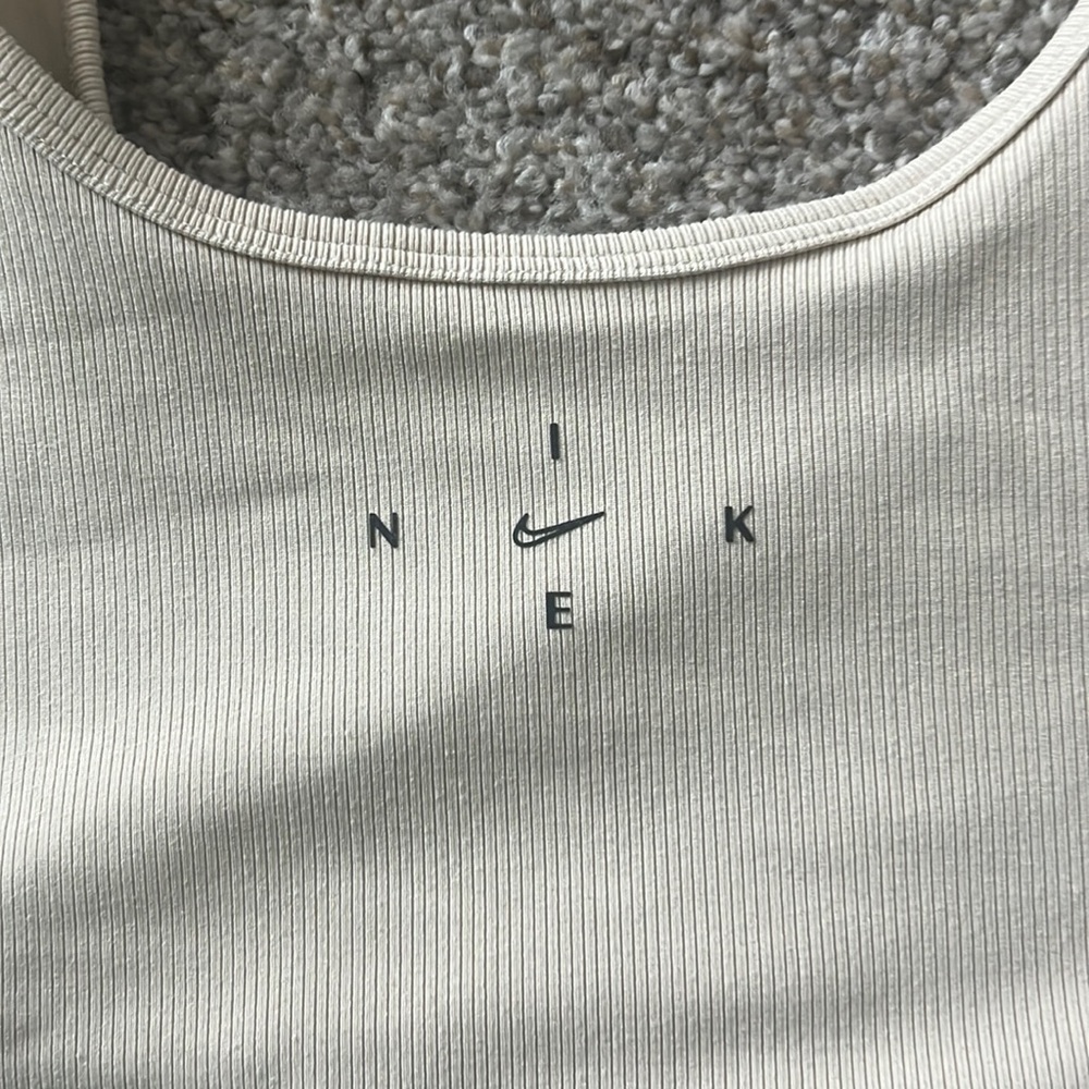 Nike sports bra/cropped tank. Size Large
